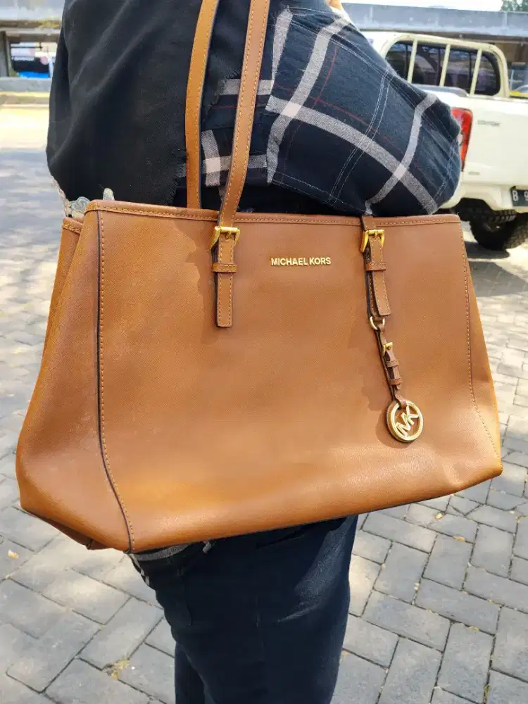 Jual tas Michael kors