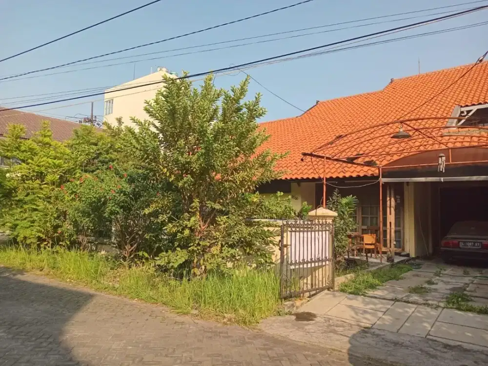 Rumah HOOK Ketintang Wiyata Strategis dekat UNESA