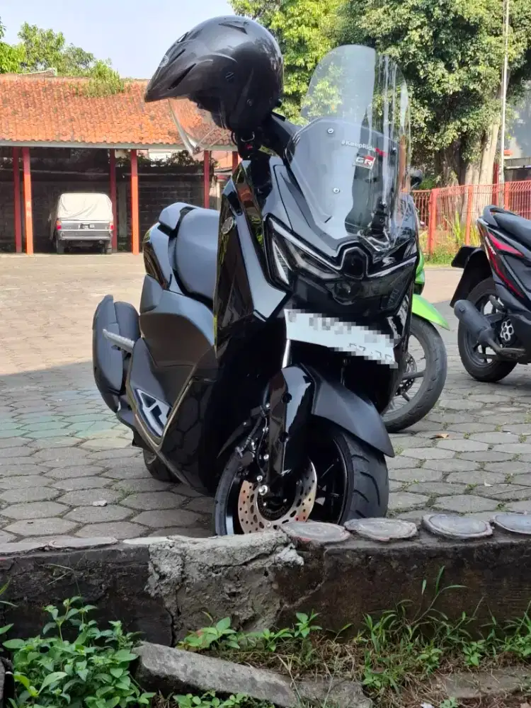 Nmax 2025 good condition