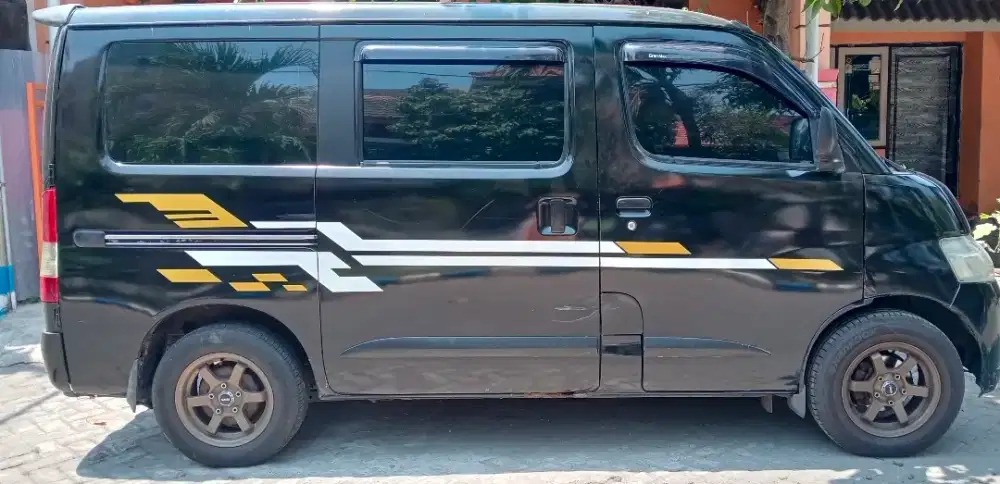 Grandmax Hitam bandel dan irit