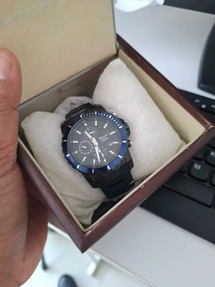Jam tangan Alexander Christy