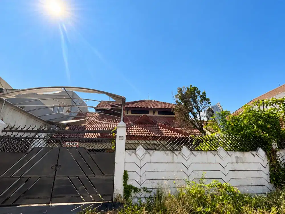 Dijual Rumah Babatan Pantai! Nego! Lokasi Strategis!