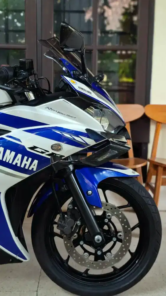 Yamaha R25 Gp series 2015