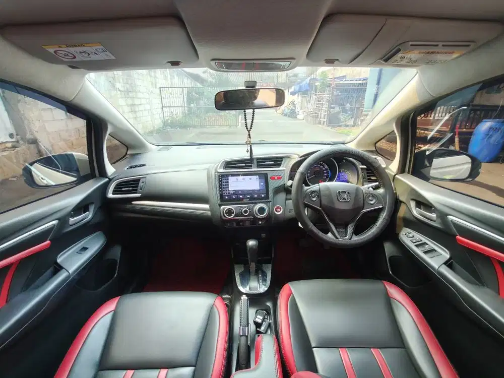 Honda Jazz RS Matic 2017 GK5 Dp 7 Juta (JaDeTaBek)