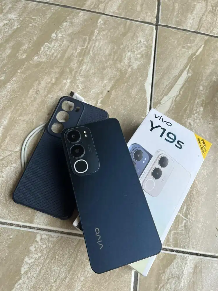 Jual hp vivo y19s ram 4+4/65