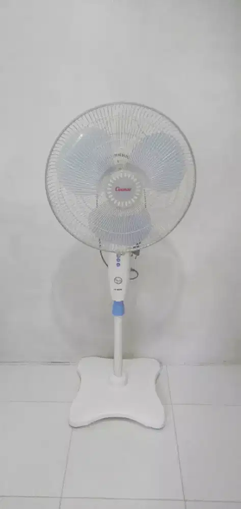 Kipas angin cosmos 16 inch