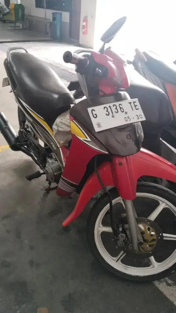 Suzuki Shogun R 110 th 2003 lengkap plat G