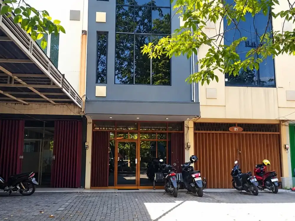 Dijual Termurah Ruko 3Lantai Jalan Patua Dekat Tidar & Arjuno