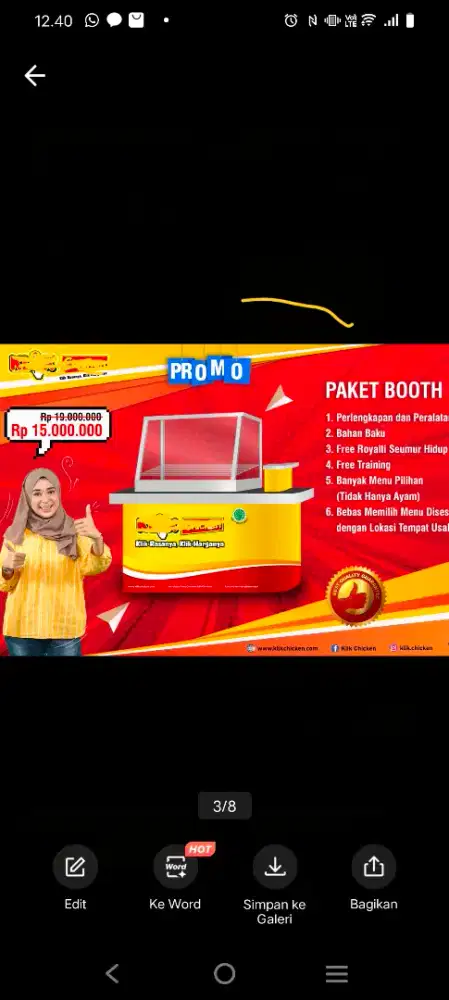 Booth jualan Fried Chicken