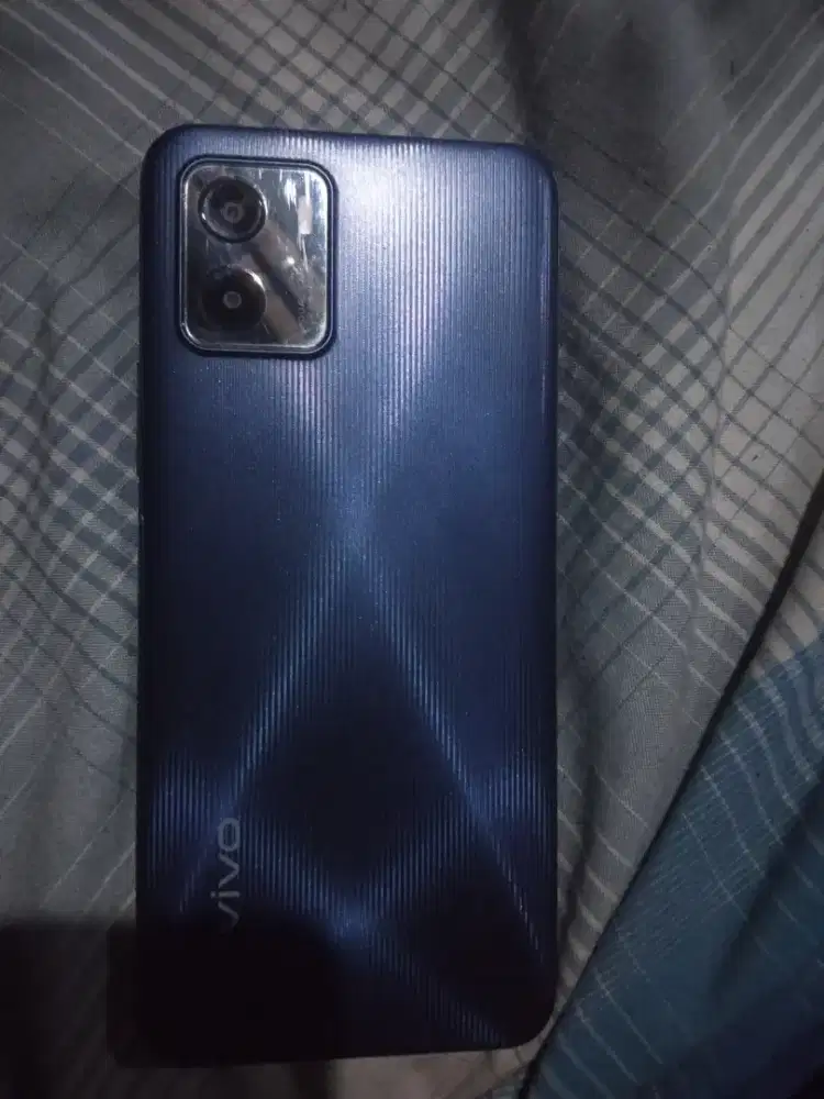 Vivo y15s fingerprint 3/32gb siap pake batang