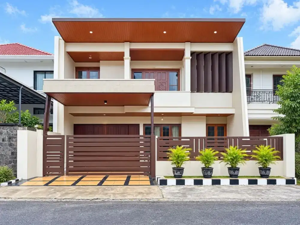 Rumah Dharmahusada  STRATEGIS SIAP HUNI BAGUS