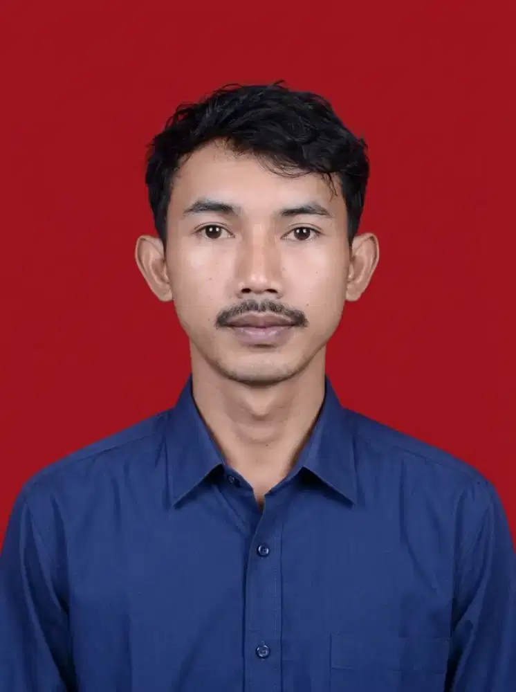 Mencari info lowongan kerja.