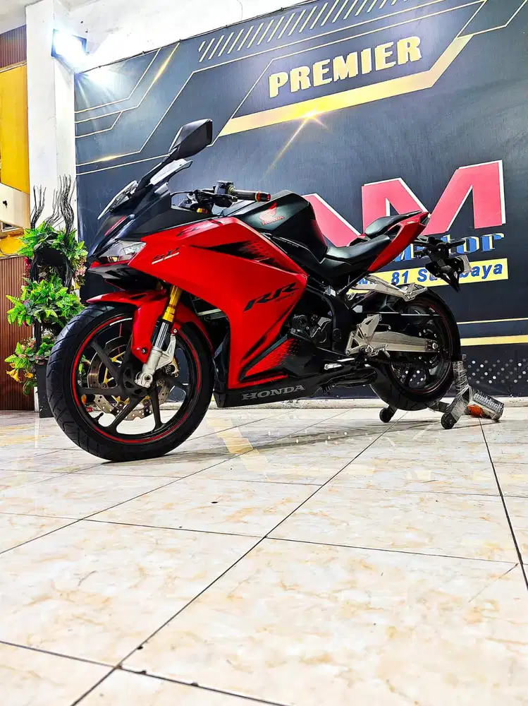 Honda CBR ABS SP QS Bravery red black Th 2021. Anugerah Motor Rungkut