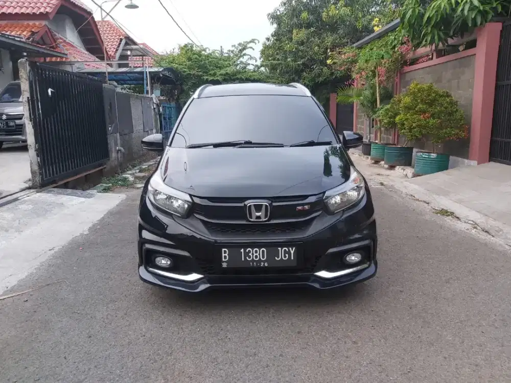 Dp 9 juta. Mobilio RS AT 2017