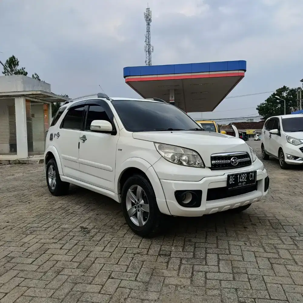 Terios Tx matic 2012