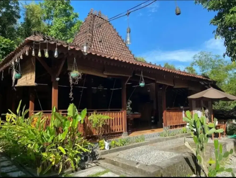 DIJUAL VILLA ASRI dan Potensial dan nyaman