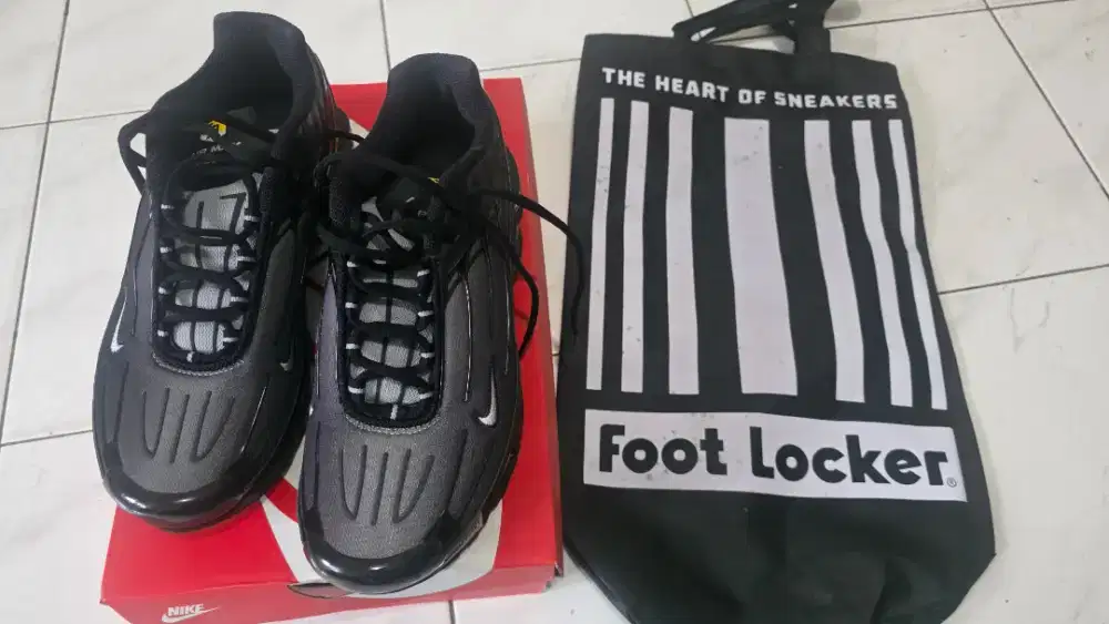 Sepatu nike air max III/3 like new