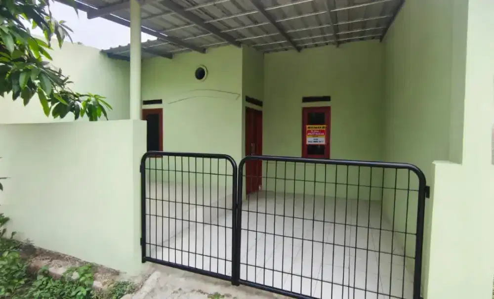 Di kontrakan  bangunan rumah