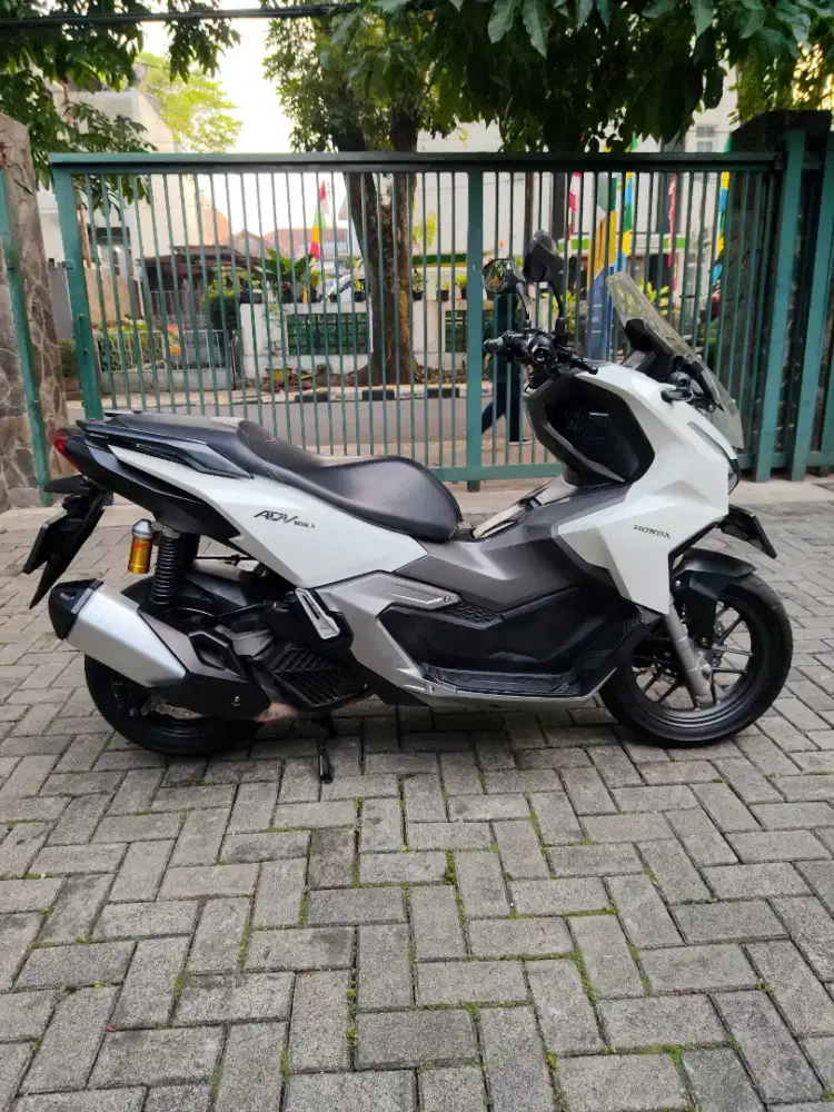 ADV 160,Muluus,Mesin segelan,tinggal gas,siap TT