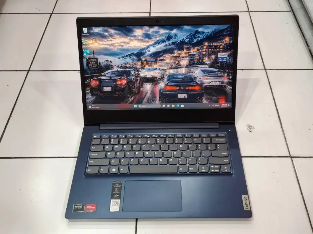 LENOVO ideapad slim 3 81WO AMD 3020e ram 4GB SSD 512GB