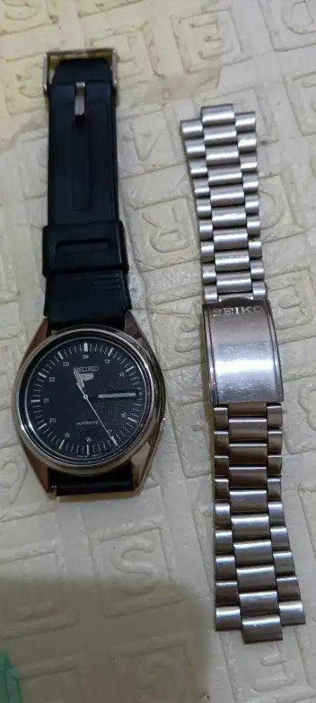 Seiko 5 lawas masih mulus