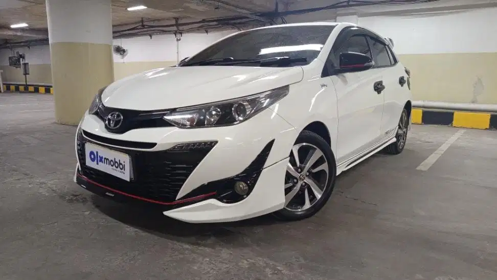 DP MURAH Toyota Yaris 1.5 TRD Sportivo 7 AB Bensin-AT 2019 Putih CYBYD