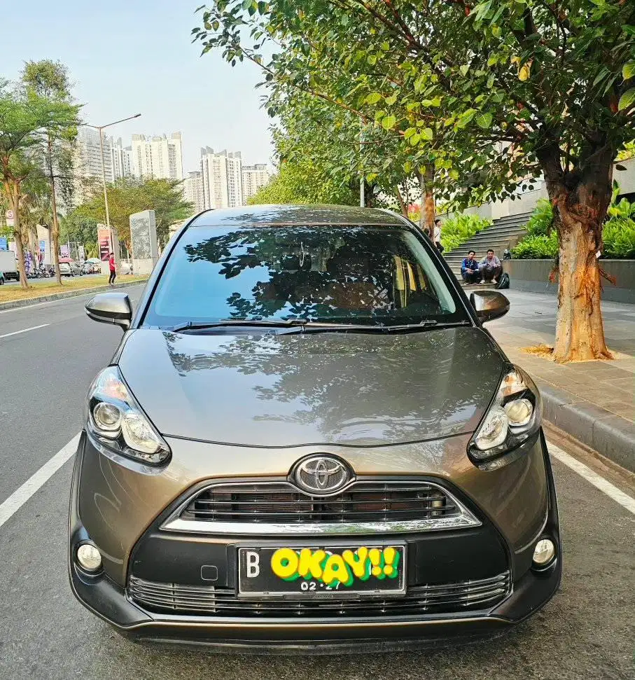 Toyota Sienta 1.5 V matic 2017 istimewa