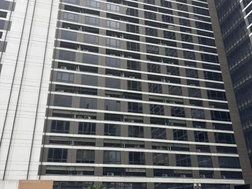 Jual Cepat Apartemen Hyde Residence Collins Boulevard, Studio, Tower A Lantai 11, 21.95 m², Pool View, Rp 300 Jt Nego