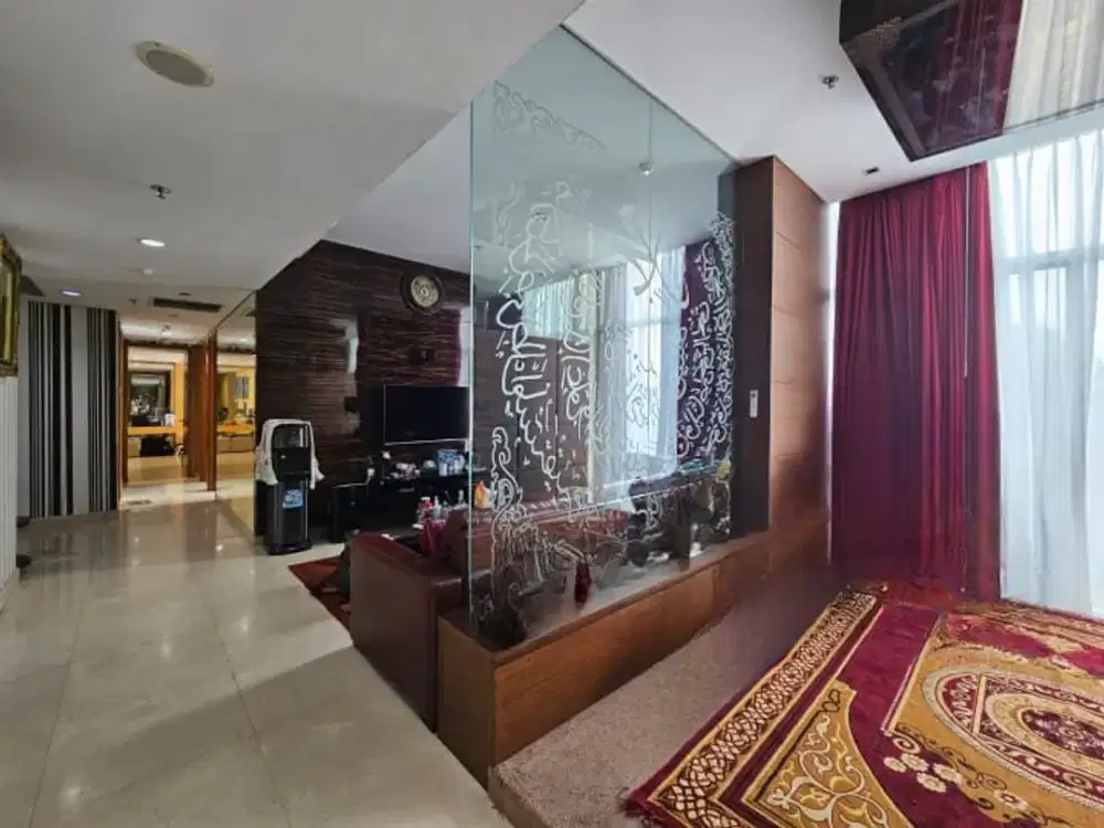 Turun Harga! Apartemen The Summit Kelapa Gading Luas 188 m², Fully Furnished, SHM Strata Title