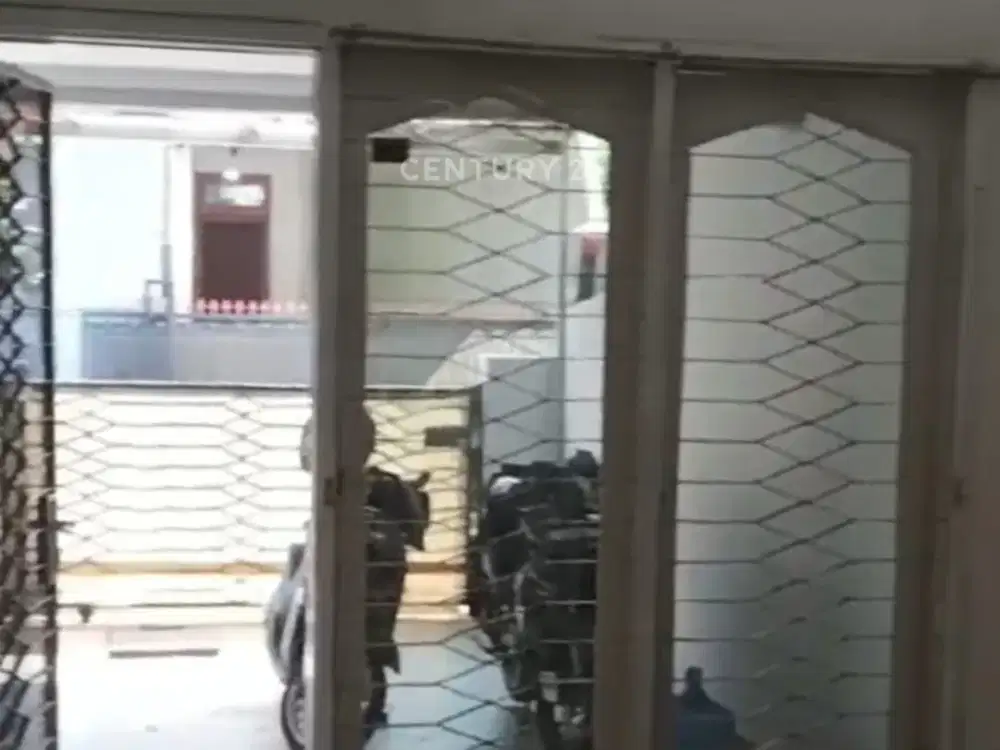 Rumah Strategis di Kelapa Gading Vespa, 3 KT, SHM, Siap Huni