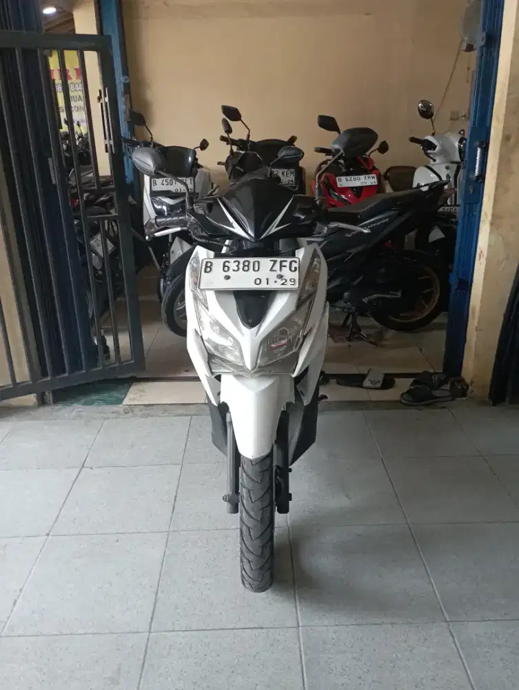 Honda Vario KZR 2014 kondisi bagus pajak hidup