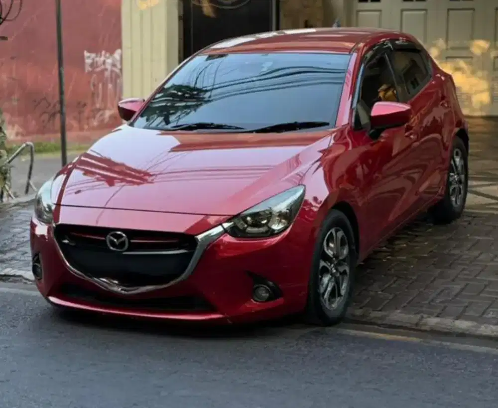 MAZDA 2 GT SKYACTIVE 1.4 AT FULSET ORIGINAL LUAR DALAM