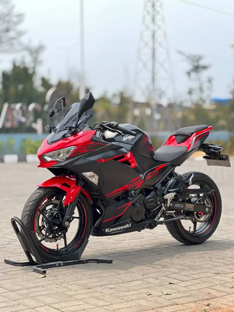 KAWASAKI NEW NINJA 250 FI ABS SE MERAH 2018 LOW KM PAJAK PANJANG MULUS