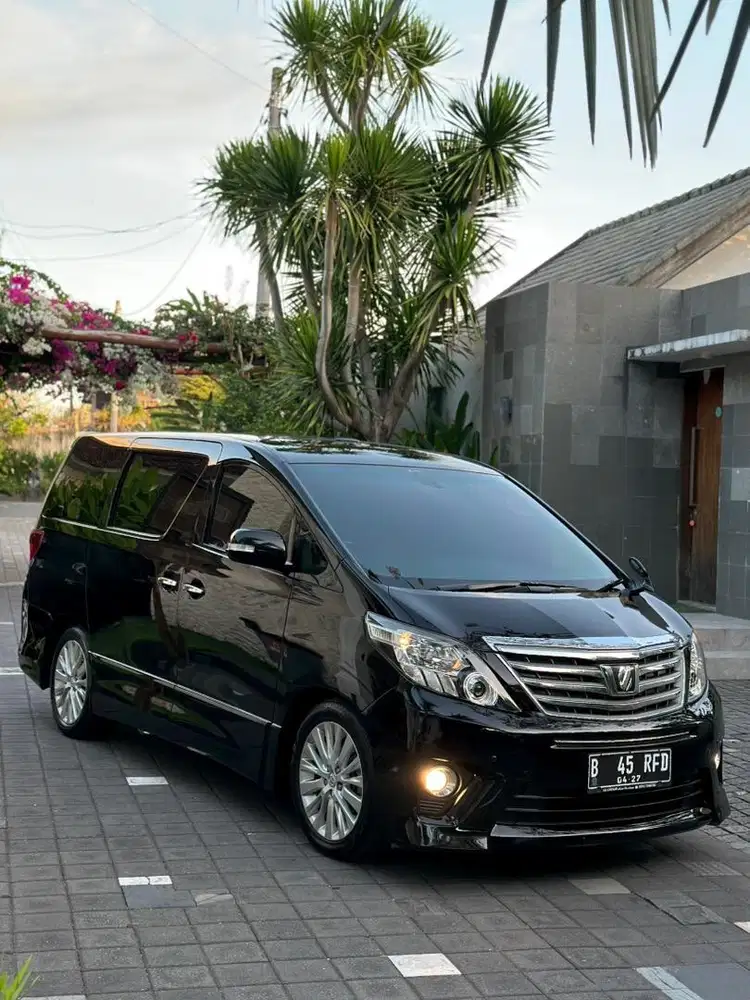 Toyota Alphard SC 2.4 CBU Japan Pilot Seat Matic Low KM Original