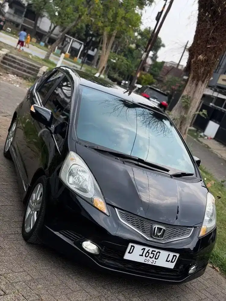 Honda Jazz RS AT Matic  2009 Hitam Fullset
