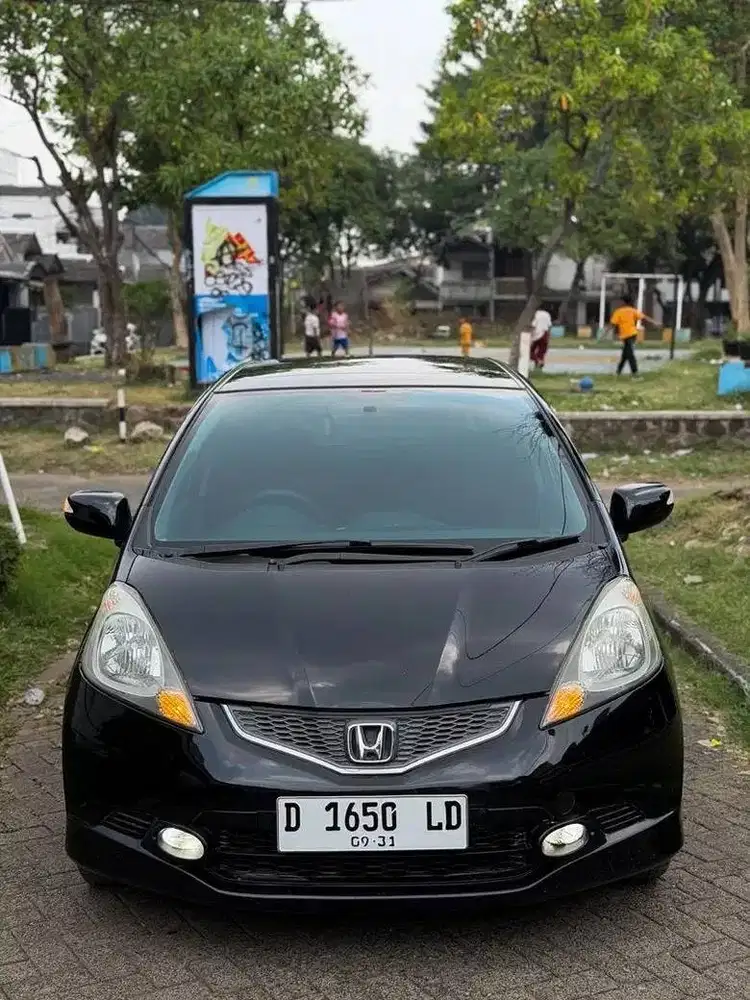 Honda Jazz RS AT Matic  2009 Hitam Fullset