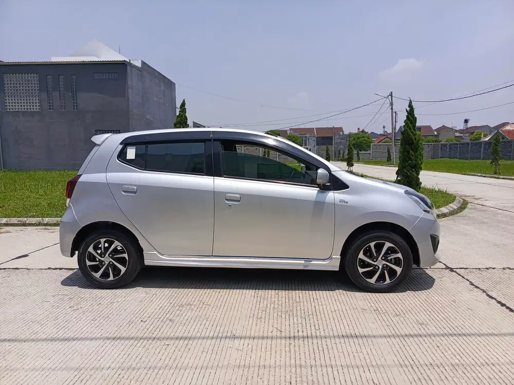 DP 5jtn New Ayla X 1.2 MT 2018 silver
