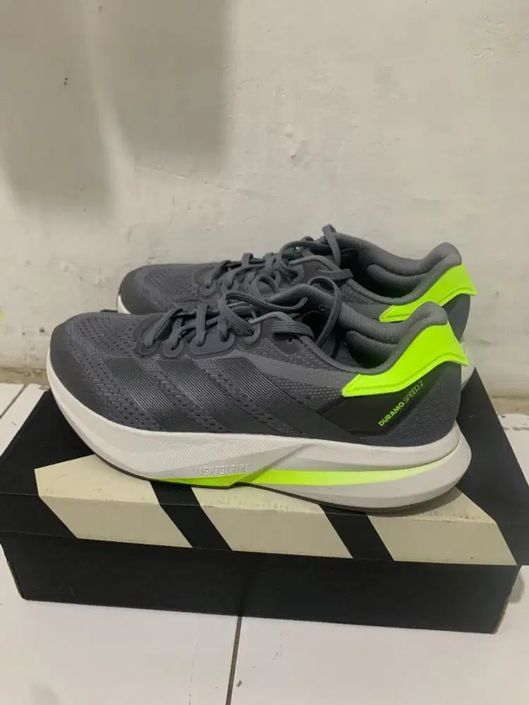 Sepatu lari adidas duramo speed 2 size 45 like new