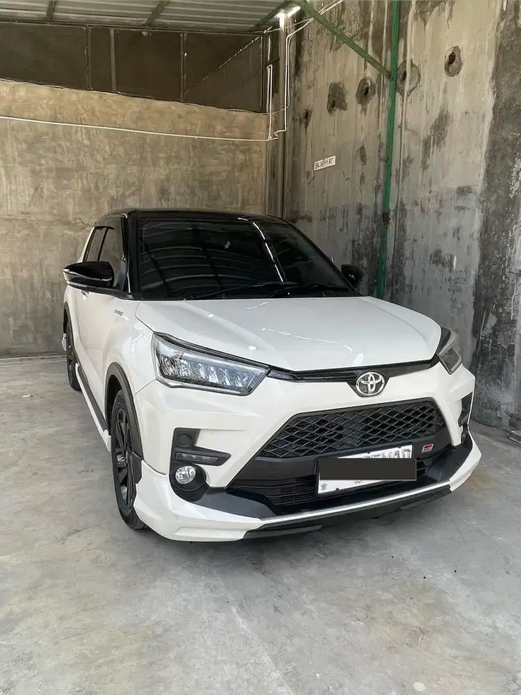 Toyota Raize 1.0 GR Sport AT