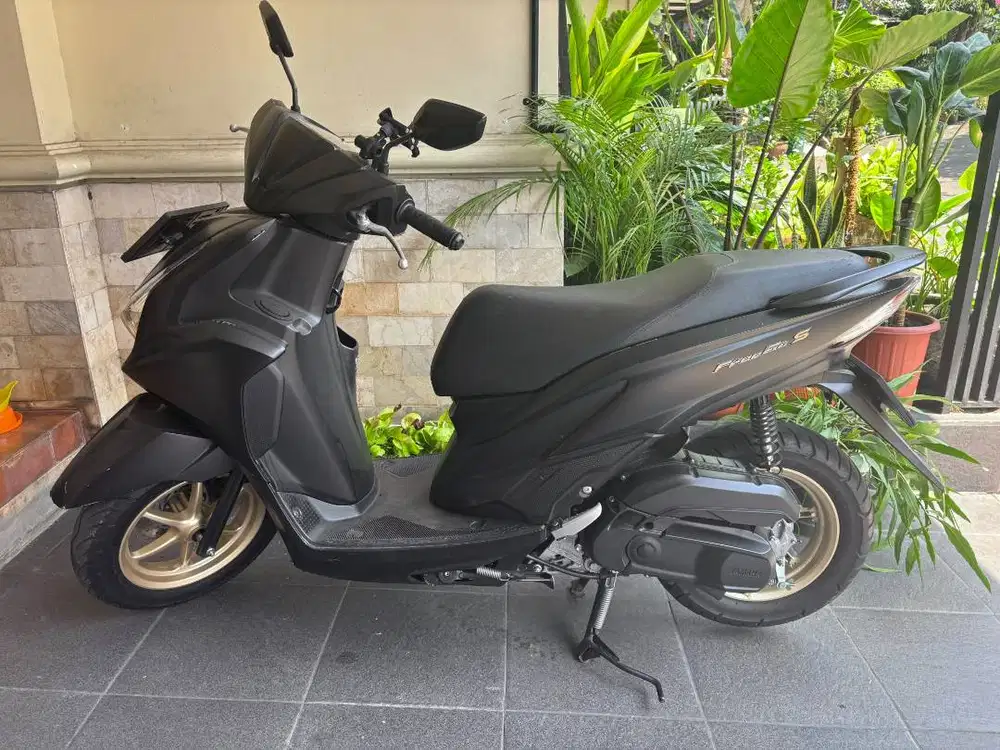 YAMAHA FREEGO S-CONNECTED 2023 KM 6RBAN