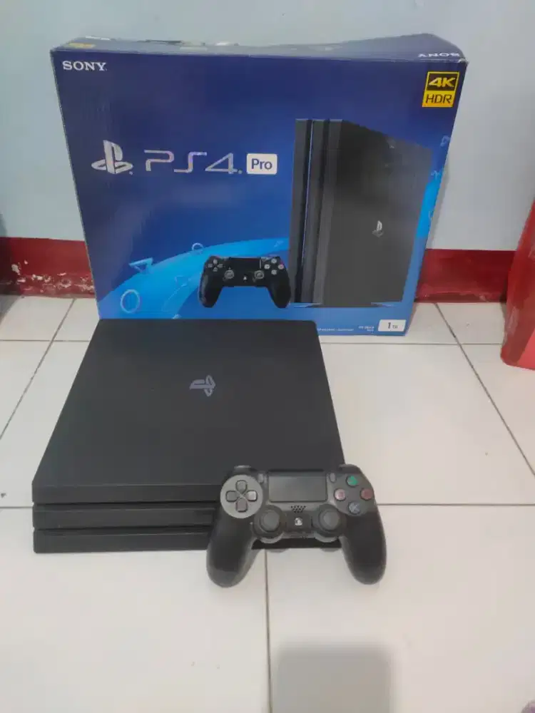PS4 Pro CUH 72 Fw 12.02