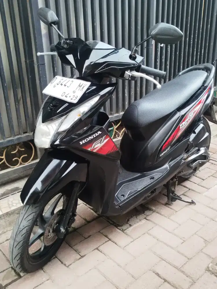 Honda beat f1 tahun 2014 mulus terawat Samsat kodya pajak isi