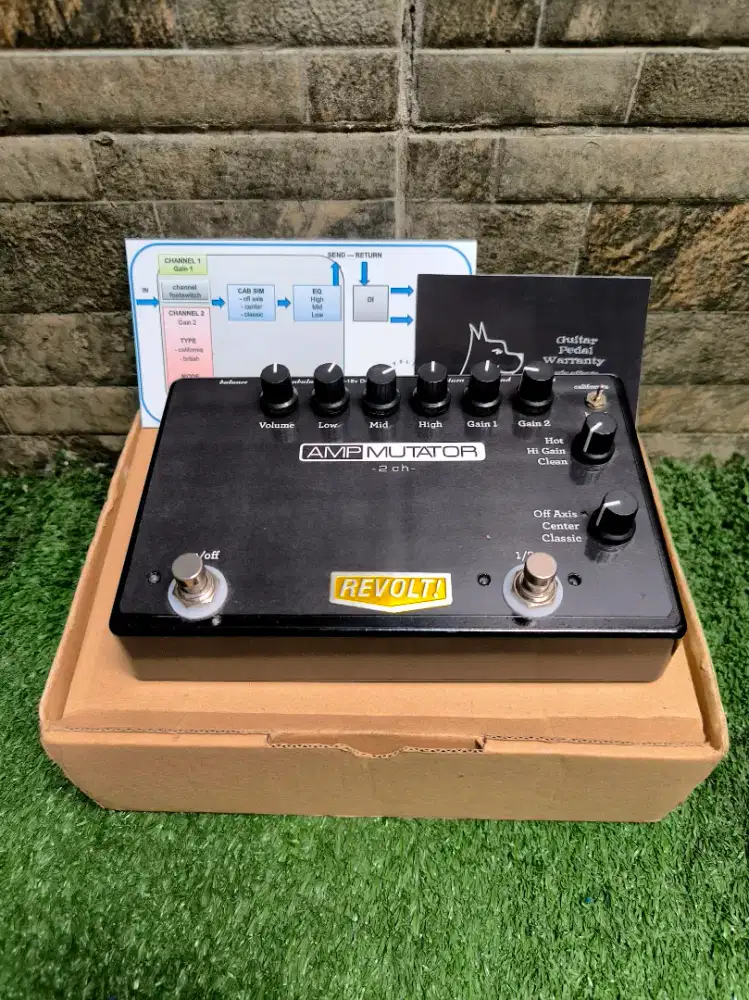 Revolt Amp Mutator Pedal Preamp Analog