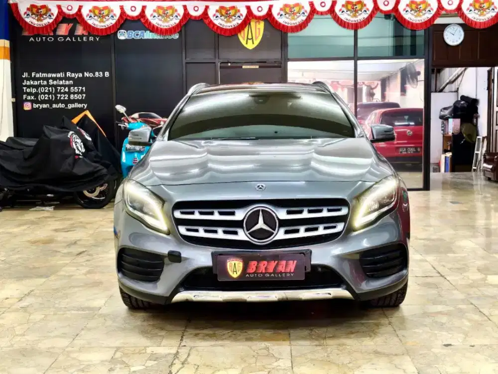 MERCEDES-BENZ GLA200 AMG 2017 FACELIFT
