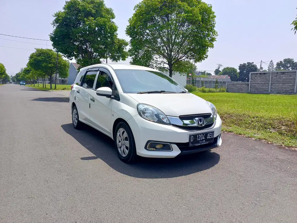 Honda Mobilio S Manual 2016 white