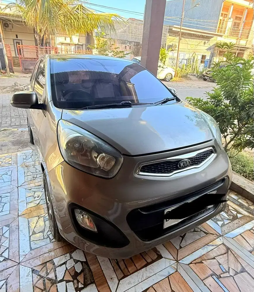 Kia Picanto SE metic thn 2013