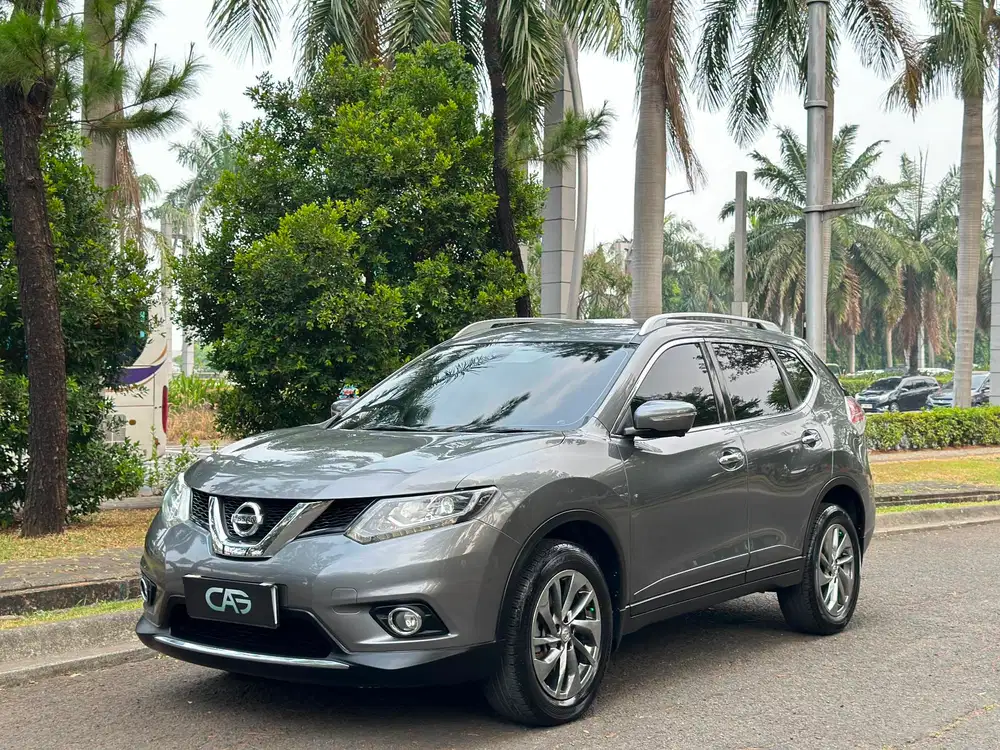 Nissan Xtrail 2.5 AT 2015 Abu2