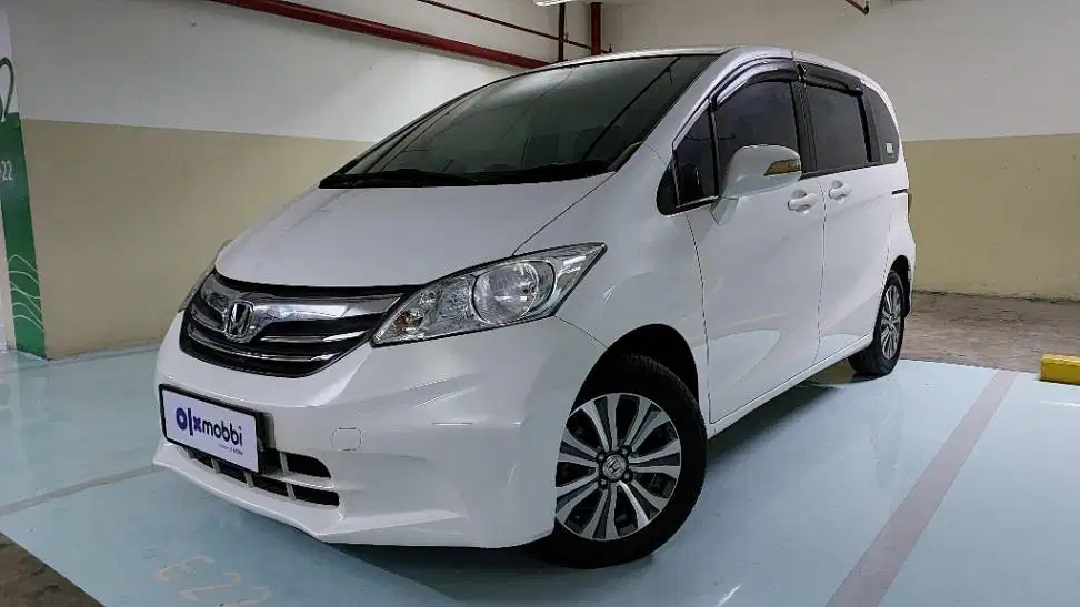 DP MURAH Honda Freed 1.5 S Bensin-AT 2013 Putih CKOWB