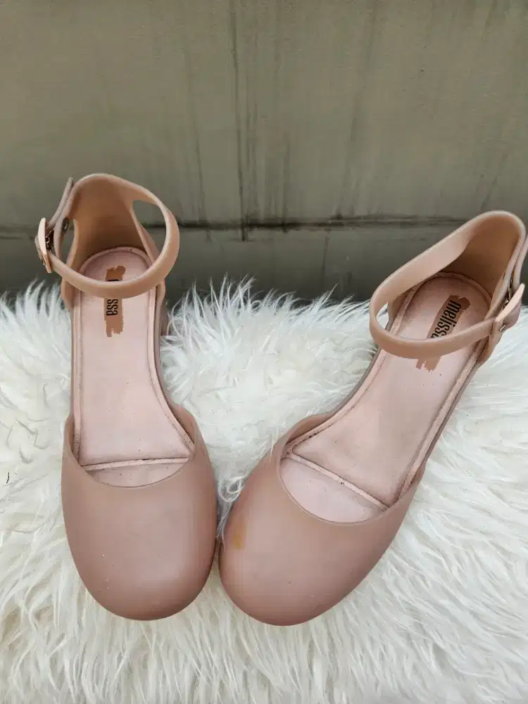 Melissa pink...