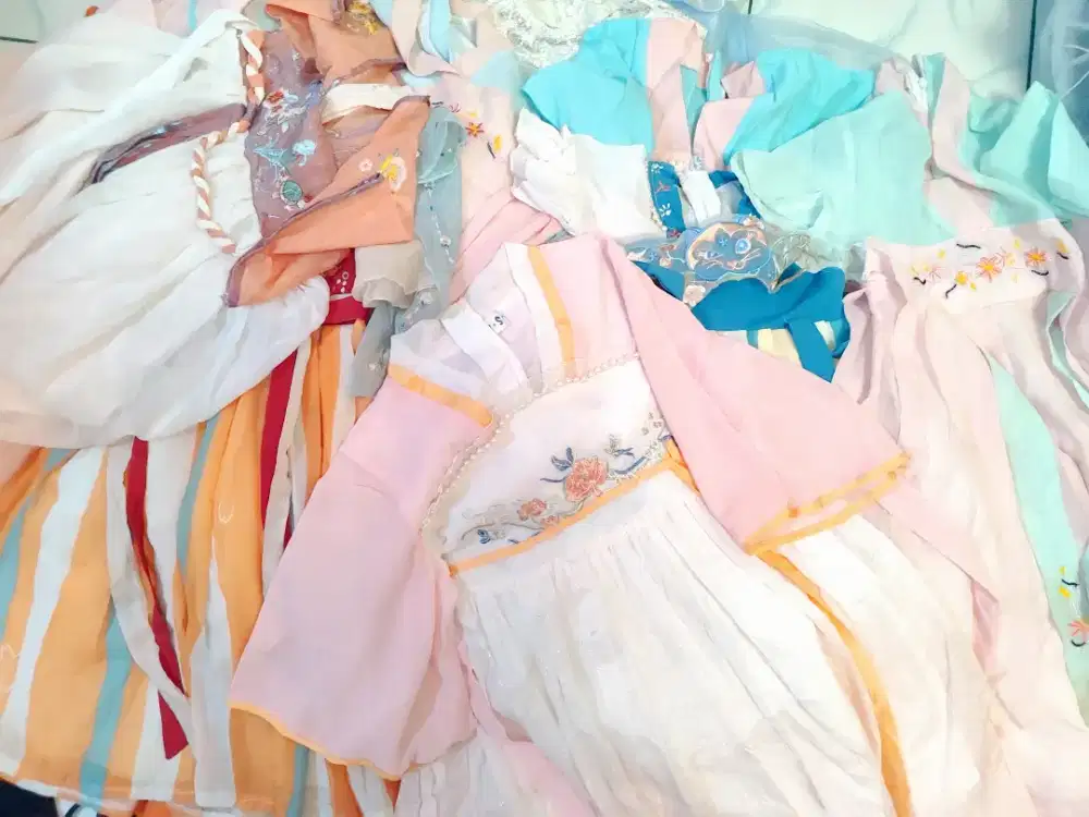 Take All Hanfu & Dress Anak (13pc)